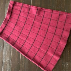 Ann Taylor Factory Skirt, Size Medium, Maroon & Black